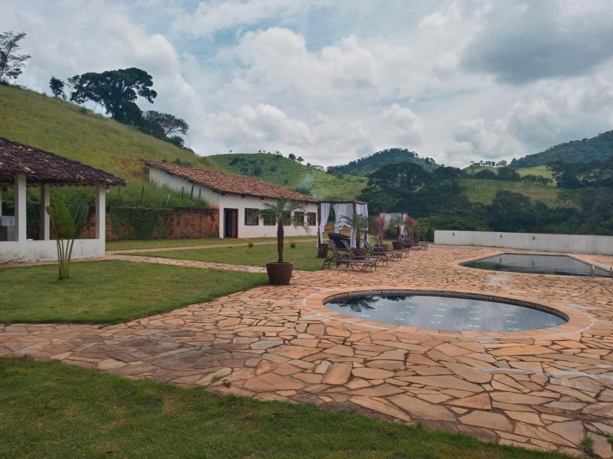 Hotel Fazenda Paciencia Santana dos Montes Exterior foto